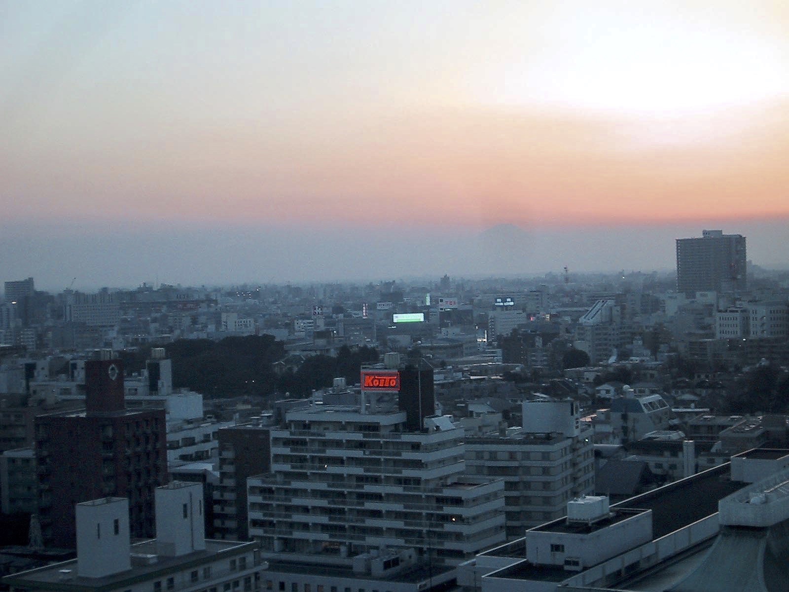 "Land der aufgehenden Sonne" I, Tokyo