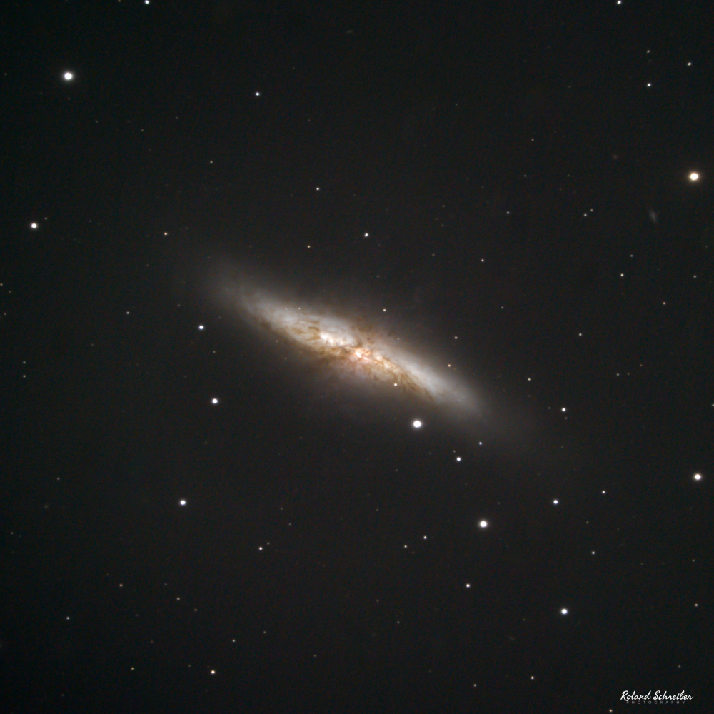 Entdecke die Zigarrengalaxie: Messier 82 im&nbsp;Detail